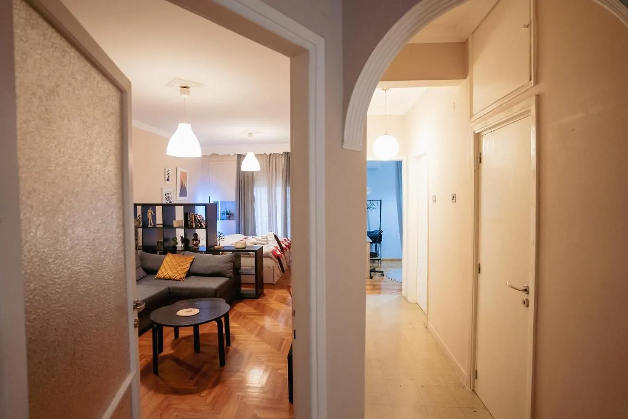Charming 85Sqm Apartment With Panoramic City-Views 테살로니키